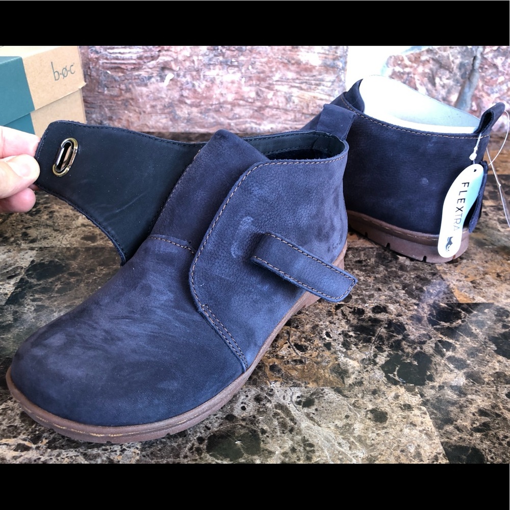 NEW b.o.c. Kington Booties - Picture 8 of 10